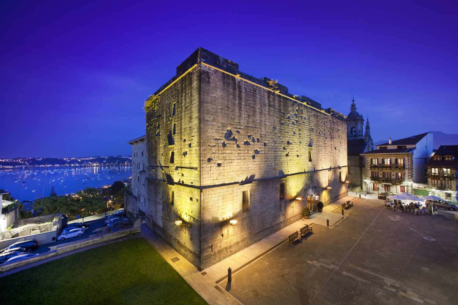 Main image